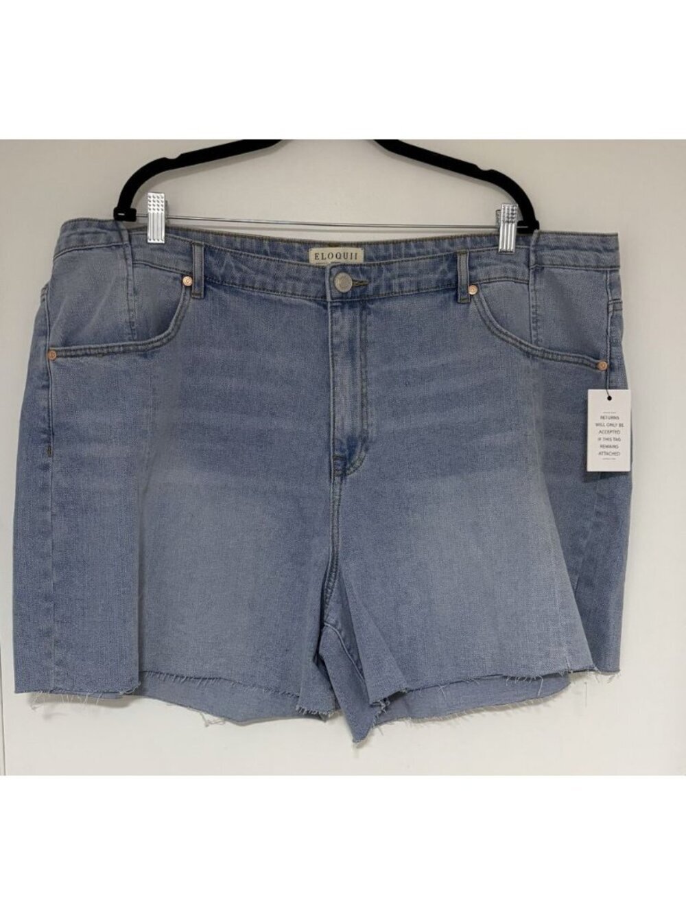 Eloquii Women's Size 24 Frayed Hem Light Wash Denim Jean Shorts Plus Size
